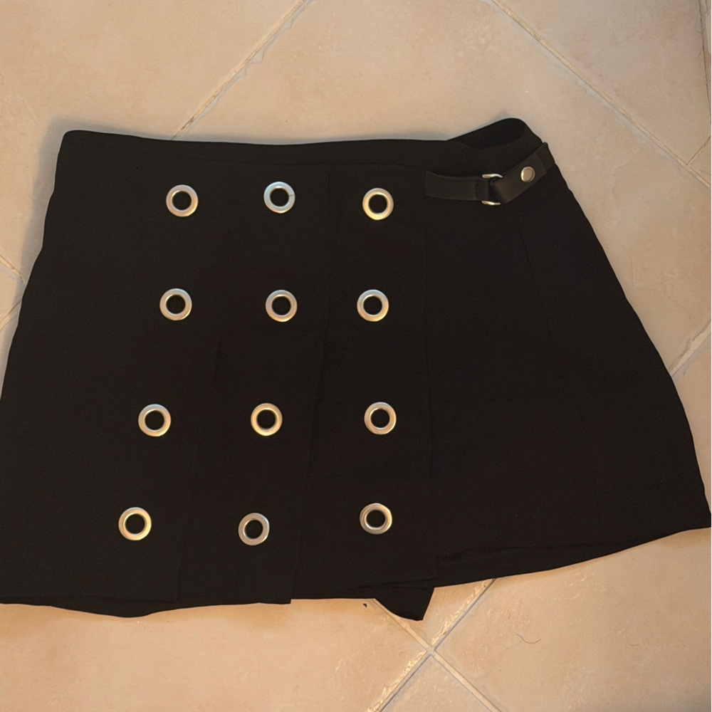 Zara Black Mini Skort